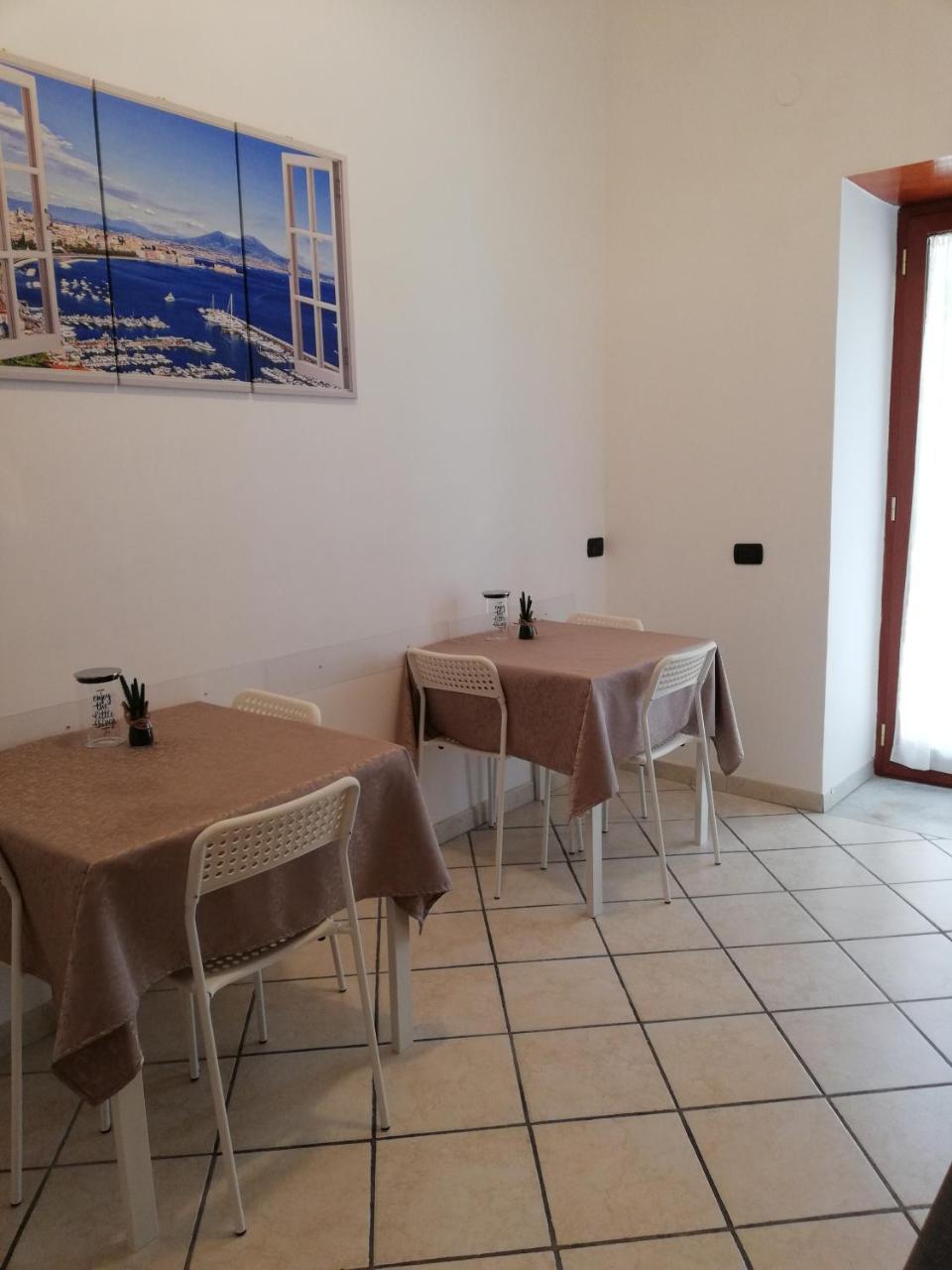 Azalea B&B Наполи Екстериор снимка