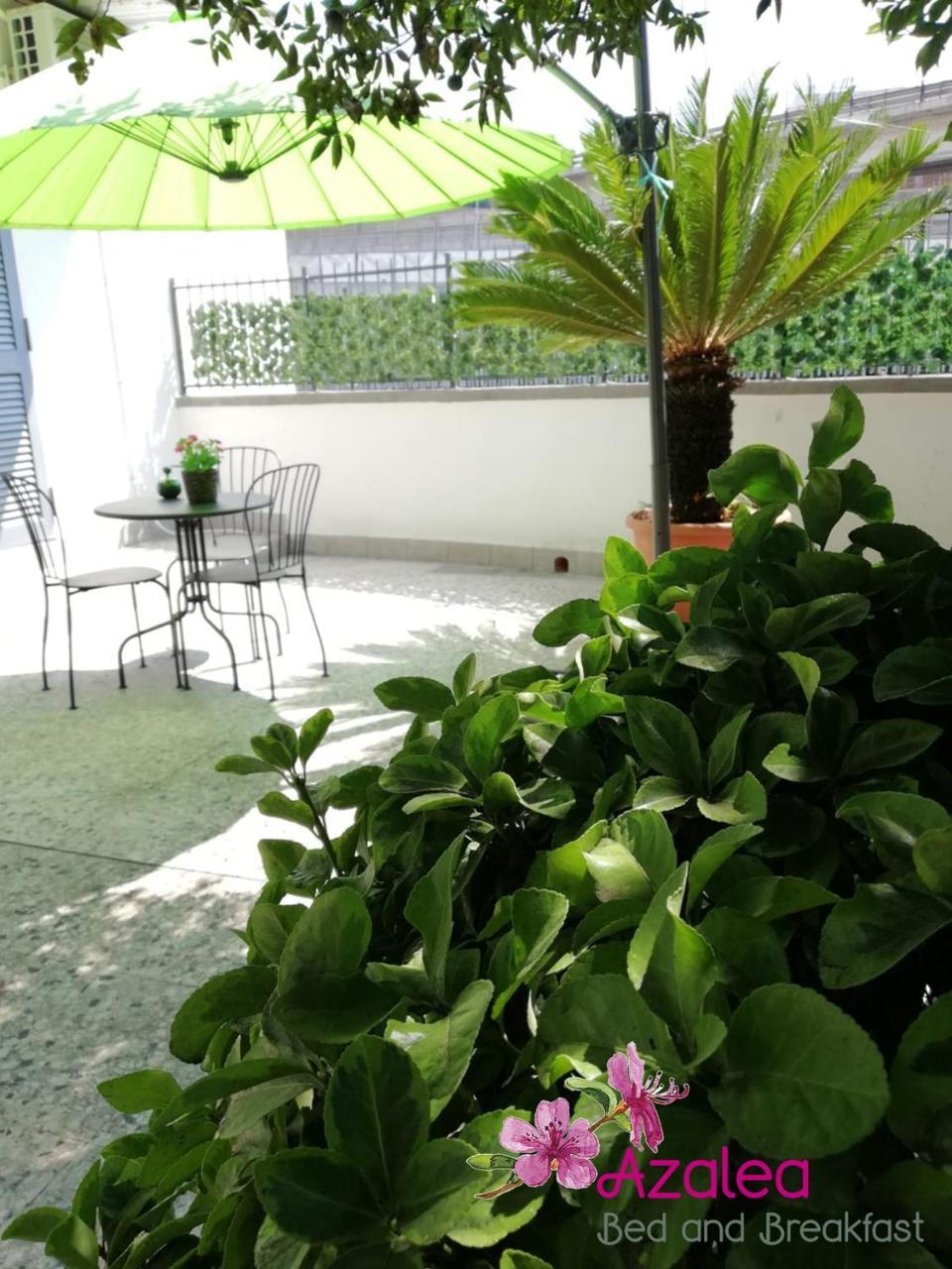 Azalea B&B Наполи Екстериор снимка